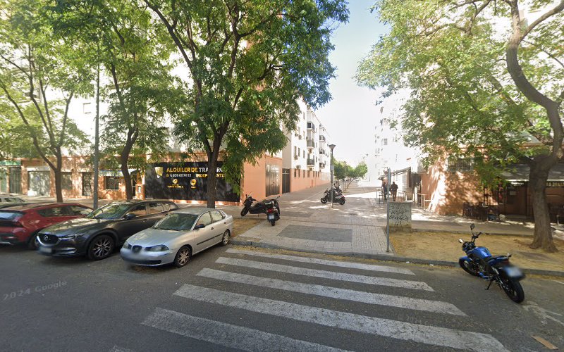 trastero Bluespace Sevilla Este precio